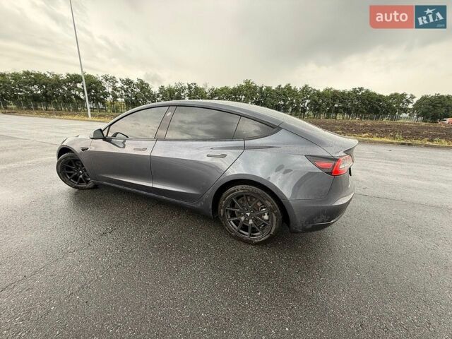 Сірий Тесла Модель 3, об'ємом двигуна 0 л та пробігом 80 тис. км за 23000 $, фото 8 на Automoto.ua