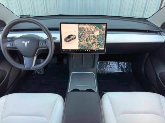 Тесла Модель 3 2022 в Ивано-Франковске на Automoto.ua Серый Тесла Модель 3, объемом двигателя 0 л и пробегом 29 тыс. км за 13600 $, фото 8 на Automoto.ua