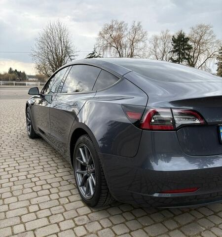 Сірий Тесла Модель 3, об'ємом двигуна 0 л та пробігом 52 тис. км за 21000 $, фото 5 на Automoto.ua