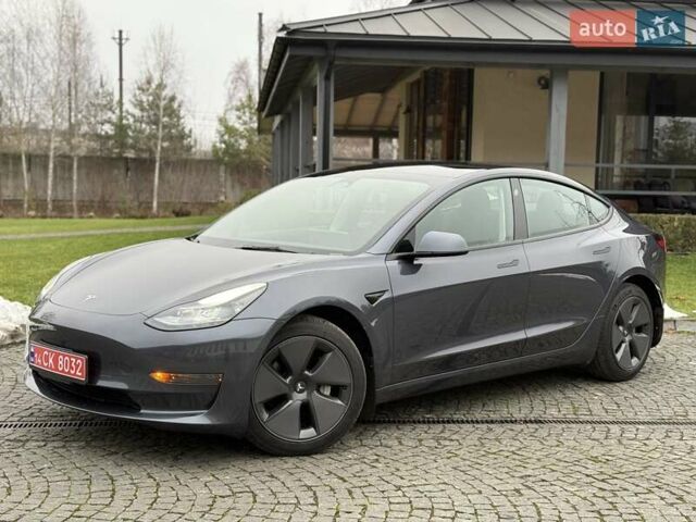 Серый Тесла Модель 3, объемом двигателя 0 л и пробегом 46 тыс. км за 20000 $, фото 50 на Automoto.ua