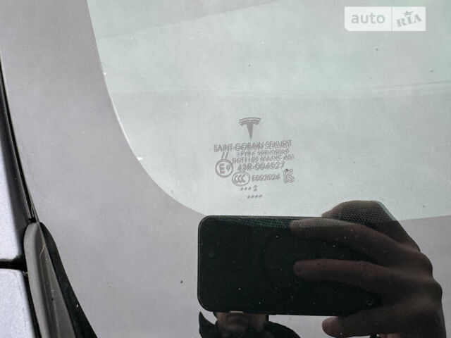 Сірий Тесла Модель 3, об'ємом двигуна 0 л та пробігом 36 тис. км за 26993 $, фото 17 на Automoto.ua