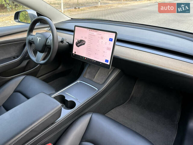 Сірий Тесла Модель 3, об'ємом двигуна 0 л та пробігом 22 тис. км за 20900 $, фото 8 на Automoto.ua