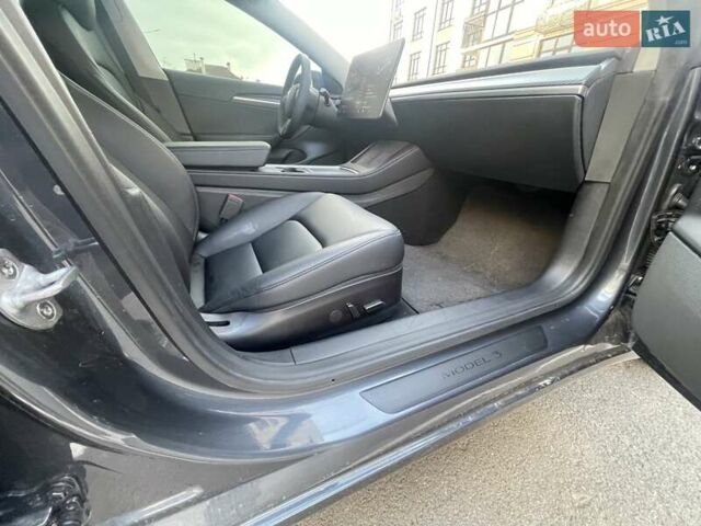 Сірий Тесла Модель 3, об'ємом двигуна 0 л та пробігом 28 тис. км за 21000 $, фото 13 на Automoto.ua