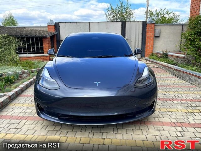 Сірий Тесла Модель 3, об'ємом двигуна 0.21 л та пробігом 50 тис. км за 23800 $, фото 1 на Automoto.ua