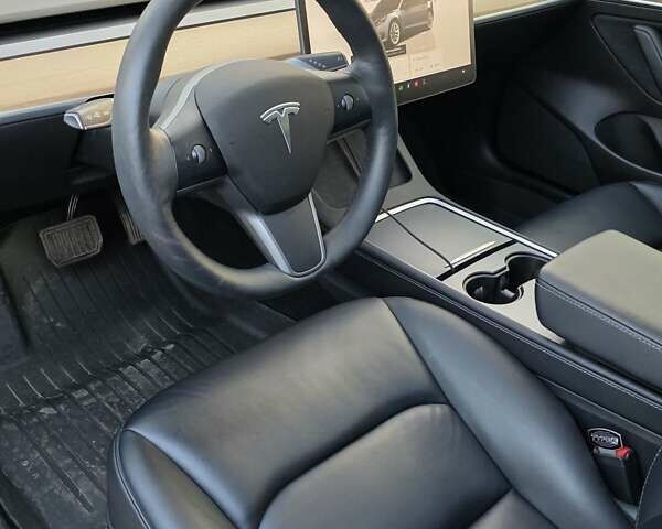 Серый Тесла Модель 3, объемом двигателя 0 л и пробегом 86 тыс. км за 18900 $, фото 14 на Automoto.ua