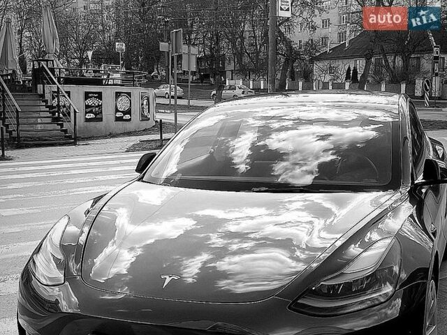 Серый Тесла Модель 3, объемом двигателя 0 л и пробегом 177 тыс. км за 18500 $, фото 12 на Automoto.ua