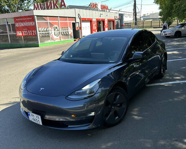 Сірий Тесла Модель 3, об'ємом двигуна 0 л та пробігом 60 тис. км за 28000 $, фото 7 на Automoto.ua