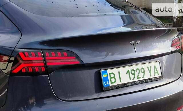 Сірий Тесла Модель 3, об'ємом двигуна 0 л та пробігом 30 тис. км за 29990 $, фото 11 на Automoto.ua