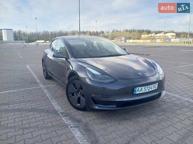Серый Тесла Модель 3, объемом двигателя 0 л и пробегом 63 тыс. км за 18500 $, фото 15 на Automoto.ua