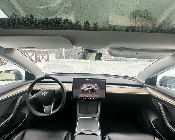 Серый Тесла Модель 3, объемом двигателя 0 л и пробегом 87 тыс. км за 19700 $, фото 16 на Automoto.ua