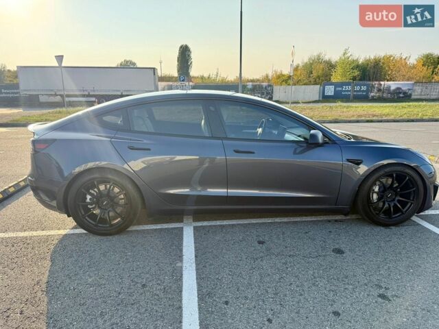 Сірий Тесла Модель 3, об'ємом двигуна 0 л та пробігом 80 тис. км за 22000 $, фото 3 на Automoto.ua