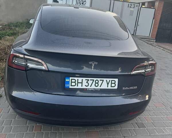 Сірий Тесла Модель 3, об'ємом двигуна 0 л та пробігом 35 тис. км за 25000 $, фото 2 на Automoto.ua