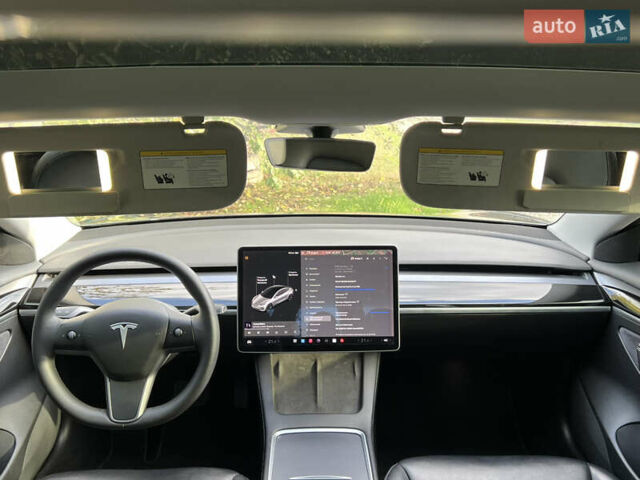 Тесла Модель 3 2022 в Кривом Роге на Automoto.ua Серый Тесла Модель 3, объемом двигателя 0 л и пробегом 123 тыс. км за 21000 $, фото 13 на Automoto.ua