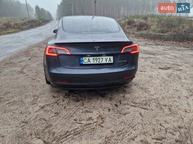 Сірий Тесла Модель 3, об'ємом двигуна 0 л та пробігом 116 тис. км за 19900 $, фото 16 на Automoto.ua