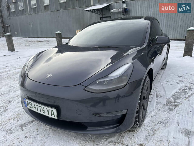 Серый Тесла Модель 3, объемом двигателя 0 л и пробегом 109 тыс. км за 20500 $, фото 3 на Automoto.ua