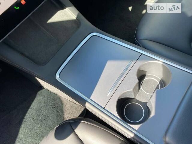 Сірий Тесла Модель 3, об'ємом двигуна 0 л та пробігом 38 тис. км за 37999 $, фото 14 на Automoto.ua