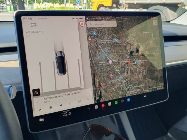 Тесла Модель 3 2022 у Кременчуге на Automoto.ua Сірий Тесла Модель 3, об'ємом двигуна 0 л та пробігом 54 тис. км за 18999 $, фото 16 на Automoto.ua
