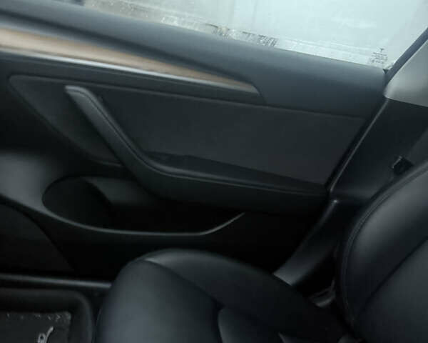 Сірий Тесла Модель 3, об'ємом двигуна 0 л та пробігом 50 тис. км за 24900 $, фото 2 на Automoto.ua