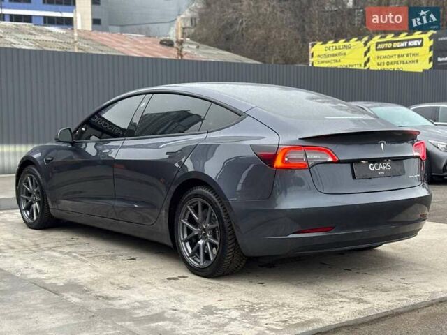 Серый Тесла Модель 3, объемом двигателя 0 л и пробегом 160 тыс. км за 19500 $, фото 5 на Automoto.ua