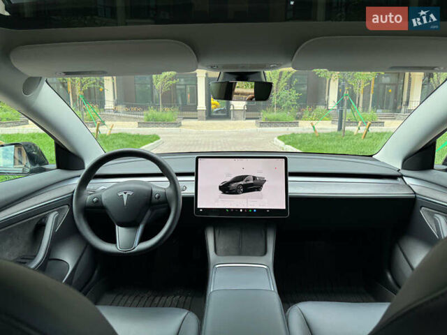Серый Тесла Модель 3, объемом двигателя 0 л и пробегом 27 тыс. км за 20300 $, фото 13 на Automoto.ua