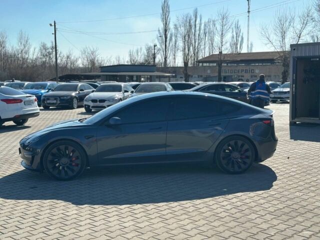 Серый Тесла Модель 3, объемом двигателя 0 л и пробегом 91 тыс. км за 21800 $, фото 3 на Automoto.ua