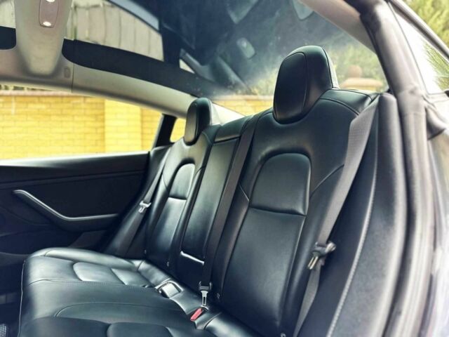 Сірий Тесла Модель 3, об'ємом двигуна 0 л та пробігом 4 тис. км за 23799 $, фото 8 на Automoto.ua