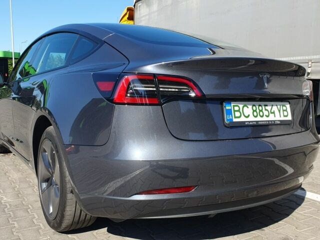 Тесла Модель 3 2022 у Кременчуге на Automoto.ua Сірий Тесла Модель 3, об'ємом двигуна 0 л та пробігом 54 тис. км за 18999 $, фото 7 на Automoto.ua