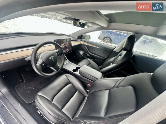 Серый Тесла Модель 3, объемом двигателя 0 л и пробегом 87 тыс. км за 19700 $, фото 8 на Automoto.ua