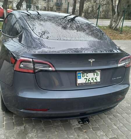 Сірий Тесла Модель 3, об'ємом двигуна 0 л та пробігом 70 тис. км за 25400 $, фото 1 на Automoto.ua
