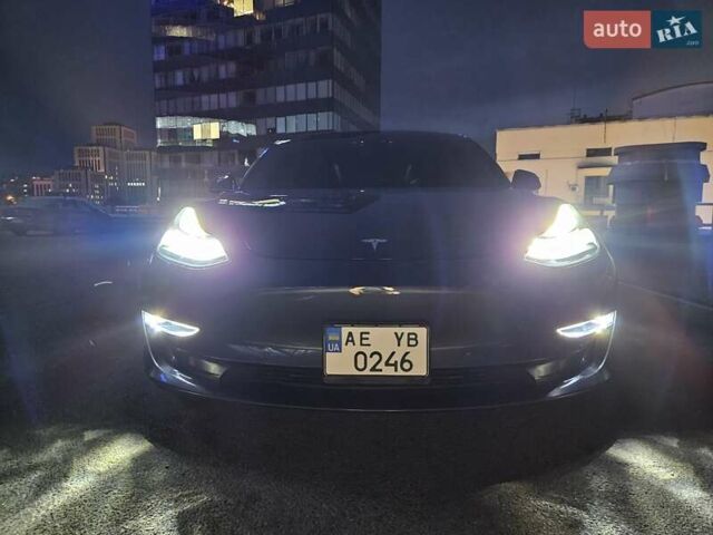 Сірий Тесла Модель 3, об'ємом двигуна 0 л та пробігом 74 тис. км за 23500 $, фото 65 на Automoto.ua