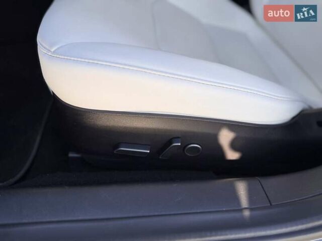 Сірий Тесла Модель 3, об'ємом двигуна 0 л та пробігом 78 тис. км за 25400 $, фото 20 на Automoto.ua