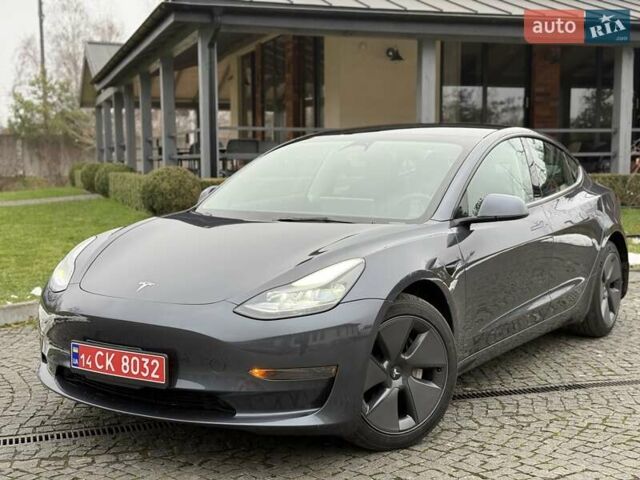 Серый Тесла Модель 3, объемом двигателя 0 л и пробегом 46 тыс. км за 20000 $, фото 52 на Automoto.ua