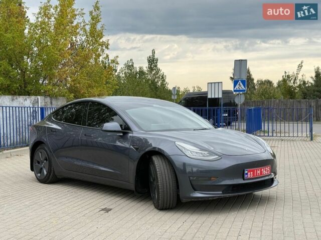 Сірий Тесла Модель 3, об'ємом двигуна 0 л та пробігом 121 тис. км за 21000 $, фото 1 на Automoto.ua