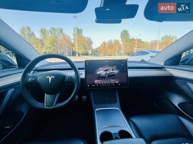 Сірий Тесла Модель 3, об'ємом двигуна 0 л та пробігом 40 тис. км за 24900 $, фото 4 на Automoto.ua
