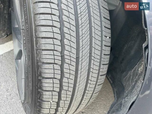 Сірий Тесла Модель 3, об'ємом двигуна 0 л та пробігом 34 тис. км за 19900 $, фото 18 на Automoto.ua