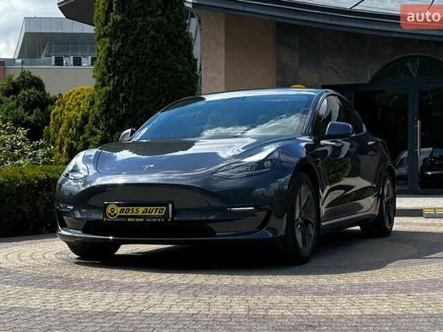Сірий Тесла Модель 3, об'ємом двигуна 0 л та пробігом 60 тис. км за 21500 $, фото 2 на Automoto.ua