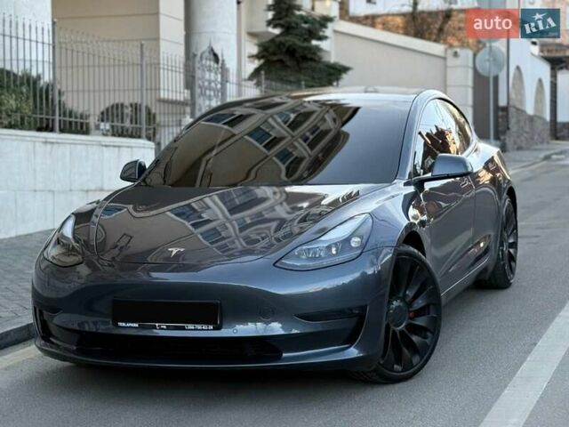 Сірий Тесла Модель 3, об'ємом двигуна 0 л та пробігом 43 тис. км за 19700 $, фото 4 на Automoto.ua
