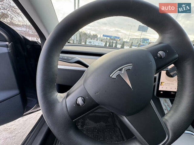 Сірий Тесла Модель 3, об'ємом двигуна 0 л та пробігом 92 тис. км за 21399 $, фото 22 на Automoto.ua