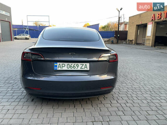 Сірий Тесла Модель 3, об'ємом двигуна 0 л та пробігом 80 тис. км за 24000 $, фото 6 на Automoto.ua