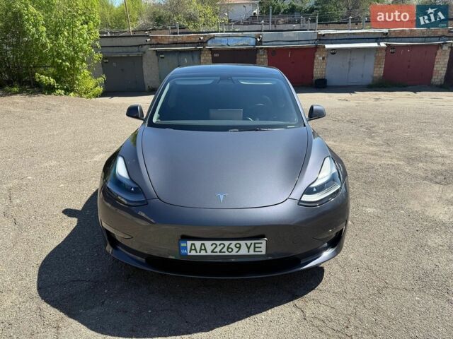Сірий Тесла Модель 3, об'ємом двигуна 0 л та пробігом 107 тис. км за 20500 $, фото 2 на Automoto.ua