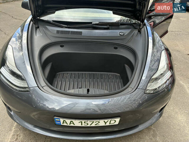 Сірий Тесла Модель 3, об'ємом двигуна 0 л та пробігом 13 тис. км за 24000 $, фото 16 на Automoto.ua
