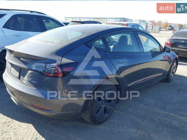 Серый Тесла Модель 3, объемом двигателя 0 л и пробегом 78 тыс. км за 19900 $, фото 17 на Automoto.ua