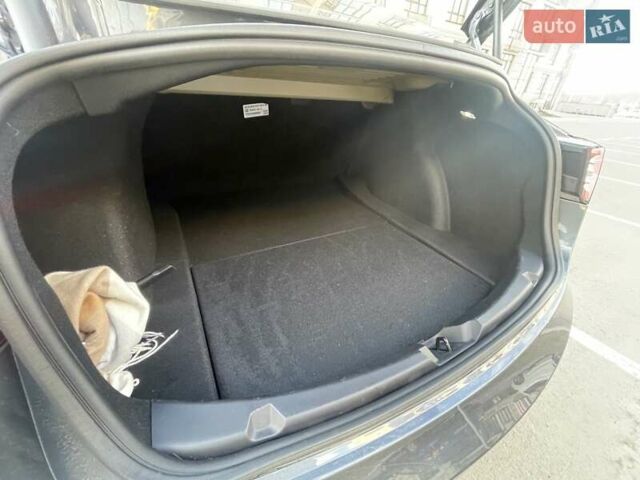 Сірий Тесла Модель 3, об'ємом двигуна 0 л та пробігом 34 тис. км за 19900 $, фото 37 на Automoto.ua