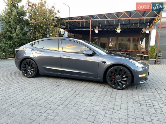 Сірий Тесла Модель 3, об'ємом двигуна 0 л та пробігом 80 тис. км за 24000 $, фото 3 на Automoto.ua