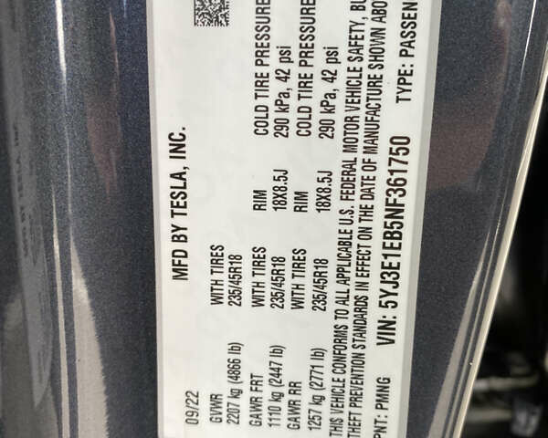 Серый Тесла Модель 3, объемом двигателя 0 л и пробегом 46 тыс. км за 22650 $, фото 20 на Automoto.ua