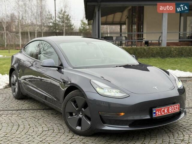 Серый Тесла Модель 3, объемом двигателя 0 л и пробегом 46 тыс. км за 20000 $, фото 54 на Automoto.ua