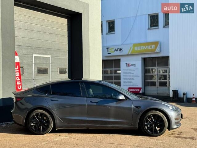 Сірий Тесла Модель 3, об'ємом двигуна 0 л та пробігом 75 тис. км за 25700 $, фото 10 на Automoto.ua