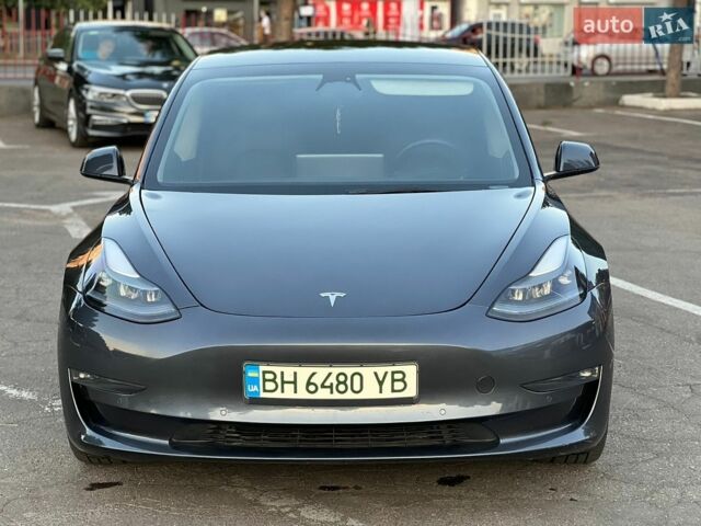 Сірий Тесла Модель 3, об'ємом двигуна 0 л та пробігом 69 тис. км за 17400 $, фото 3 на Automoto.ua