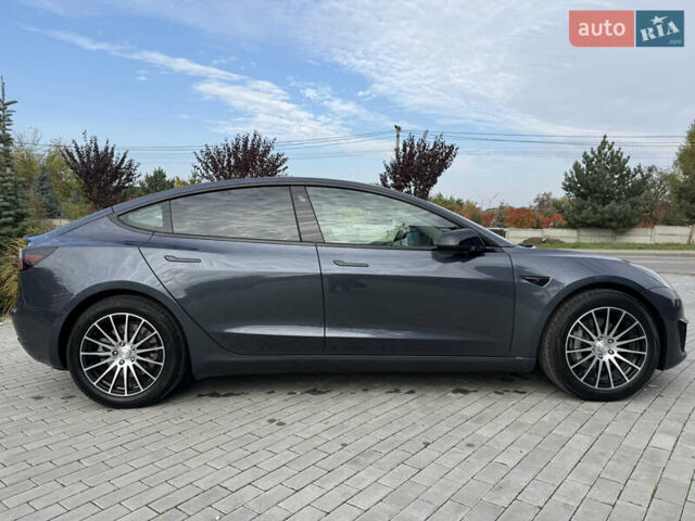 Сірий Тесла Модель 3, об'ємом двигуна 0 л та пробігом 75 тис. км за 19300 $, фото 7 на Automoto.ua
