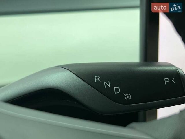 Серый Тесла Модель 3, объемом двигателя 0 л и пробегом 84 тыс. км за 21500 $, фото 19 на Automoto.ua